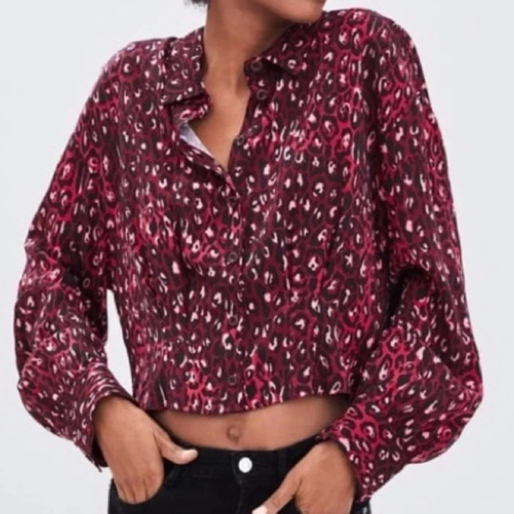 Zara Animal Print Cropped Button Down - Picture 1 of 4